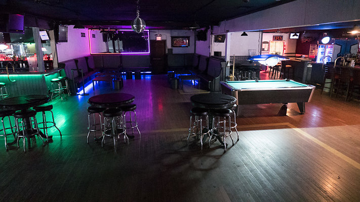 99 Bottles &amp; Cocktails - Anaheim - NOT CLEARED