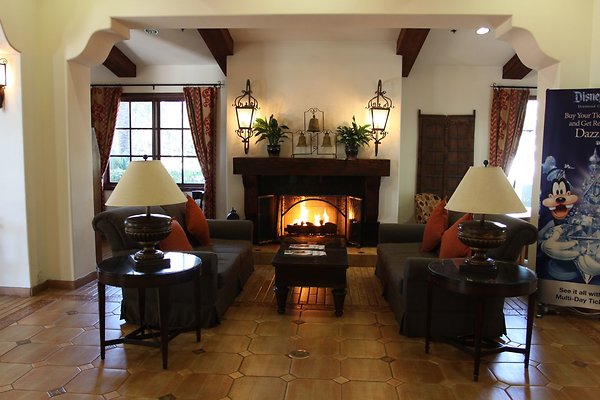 Anabella-Tangerine 40